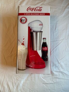 Coca-Cola Retro Milkshake Maker - Red & White